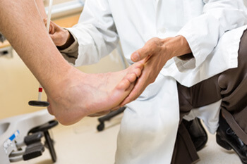 Podiatrist in the Martin County, FL: Stuart (Port Salerno, Palm City, Rio, North River Shores, Ocean Breeze, Jensen Beach, Hobe Sound, Sewall's Point) and Palm Beach County, FL: Jupiter (Tequesta, Juno Beach, Cabana Colony, Palm Beach Gardens, Jupiter Island, Lake Park, Riviera Beach) areas