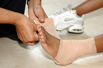 ankle sprains treatment in the Martin County, FL: Stuart (Port Salerno, Palm City, Rio, North River Shores, Ocean Breeze, Jensen Beach, Hobe Sound, Sewall's Point) and Palm Beach County, FL: Jupiter (Tequesta, Juno Beach, Cabana Colony, Palm Beach Gardens, Jupiter Island, Lake Park, Riviera Beach) areas